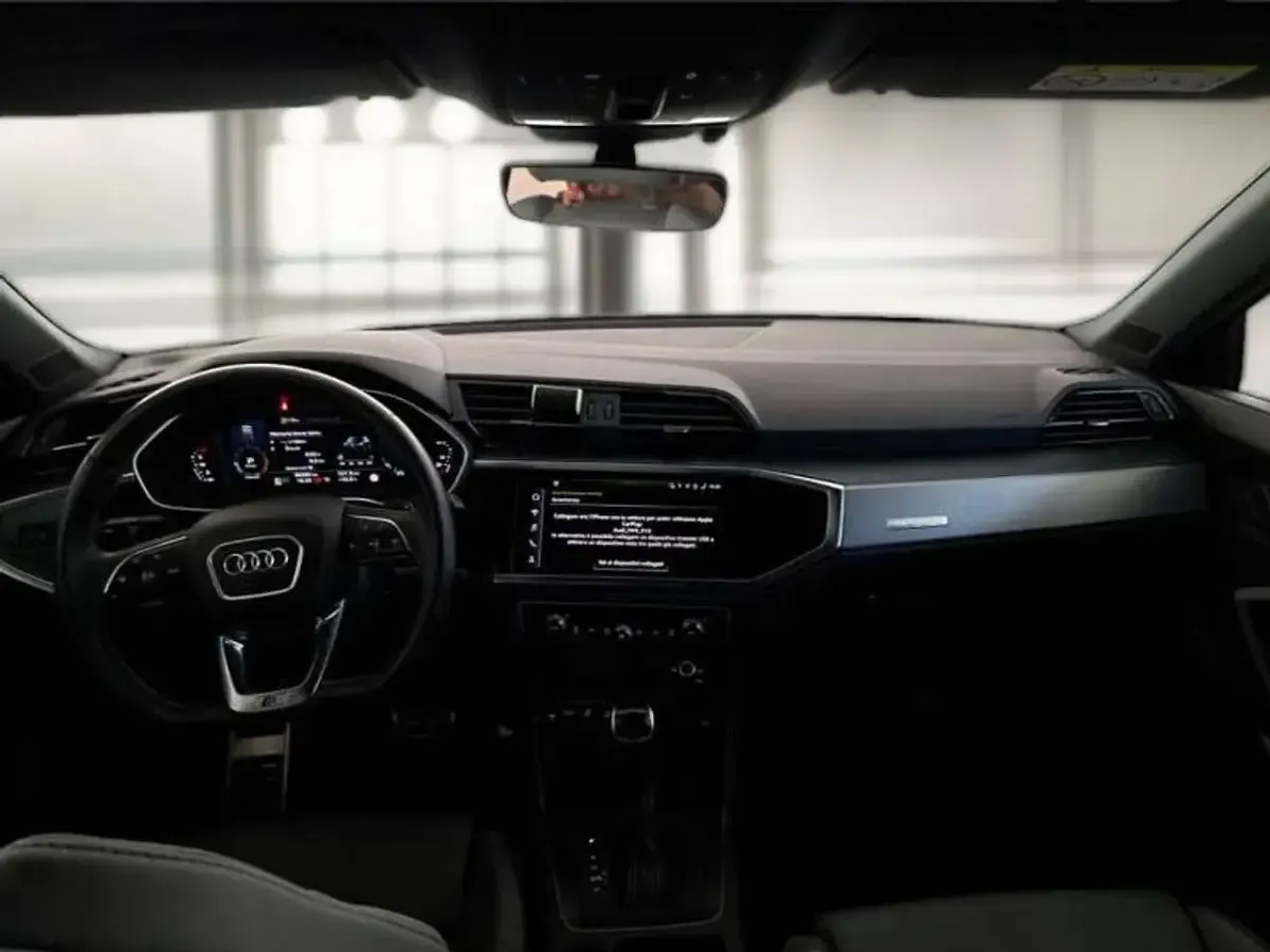 Usata Audi Q3 Sportback 245 CV (180 kW) 2021 Blu/azzurro SUV