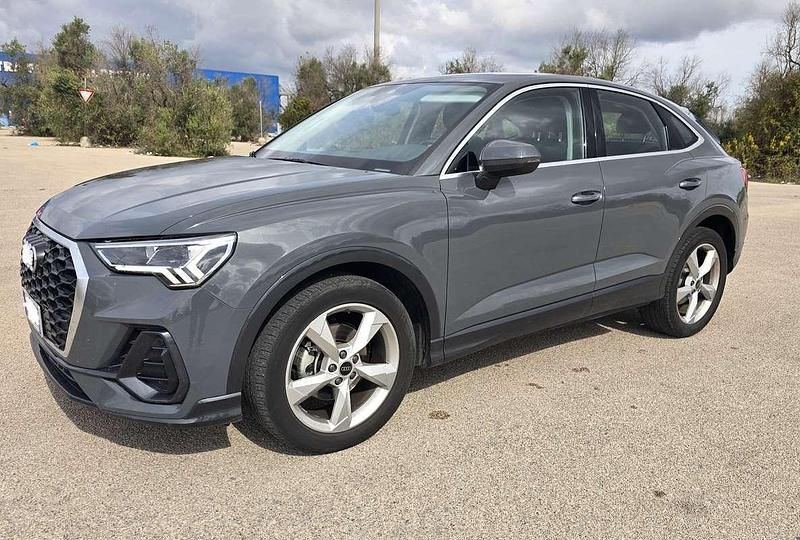Usata 2023 Audi Q3 Sportback Business Plus SUV | 33.900 € (Super prezzo) - Immagine 1/4