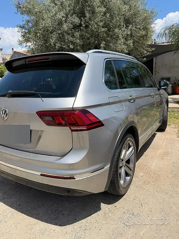 Usata VW Tiguan 150 CV (110 kW) 2020 Grigio SUV