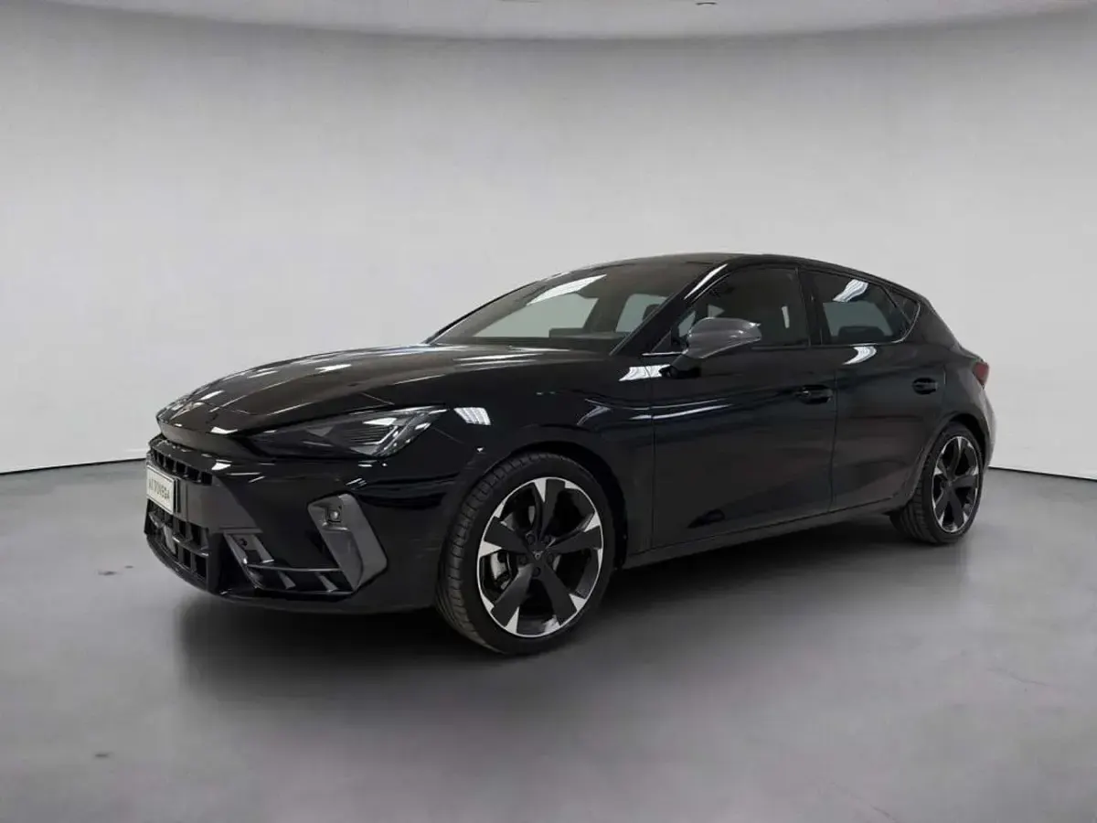 Usata Cupra Leon 150 CV (110 kW) 2025 Berlina