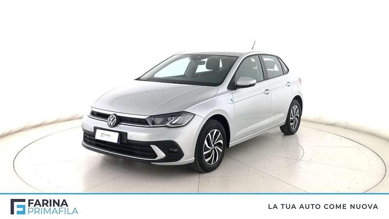 Usata VW Polo Life 80 CV (58 kW) 2023 Grigio chiaro Berlina