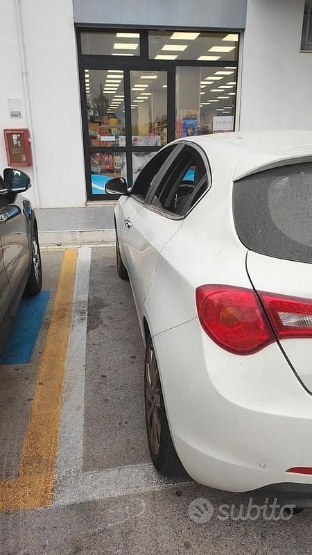 Usata Alfa Romeo Giulietta 170 CV (125 kW) 2015 Bianco Utilitaria