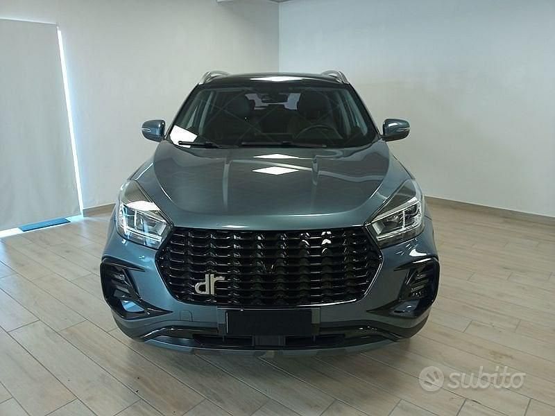 Usata DR DR 5.0 155 CV (114 kW) 2023 Grigio scuro SUV