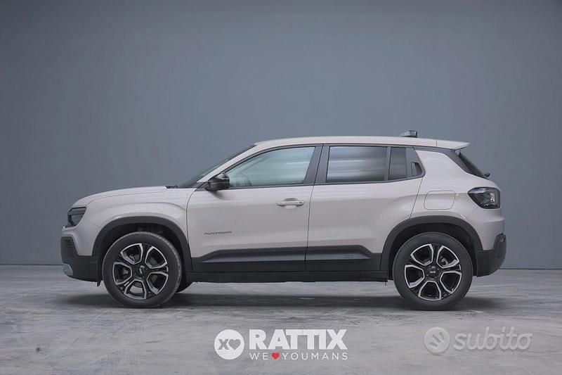 Usata Jeep Avenger Summit 101 CV (74 kW) 2025 Grigio SUV