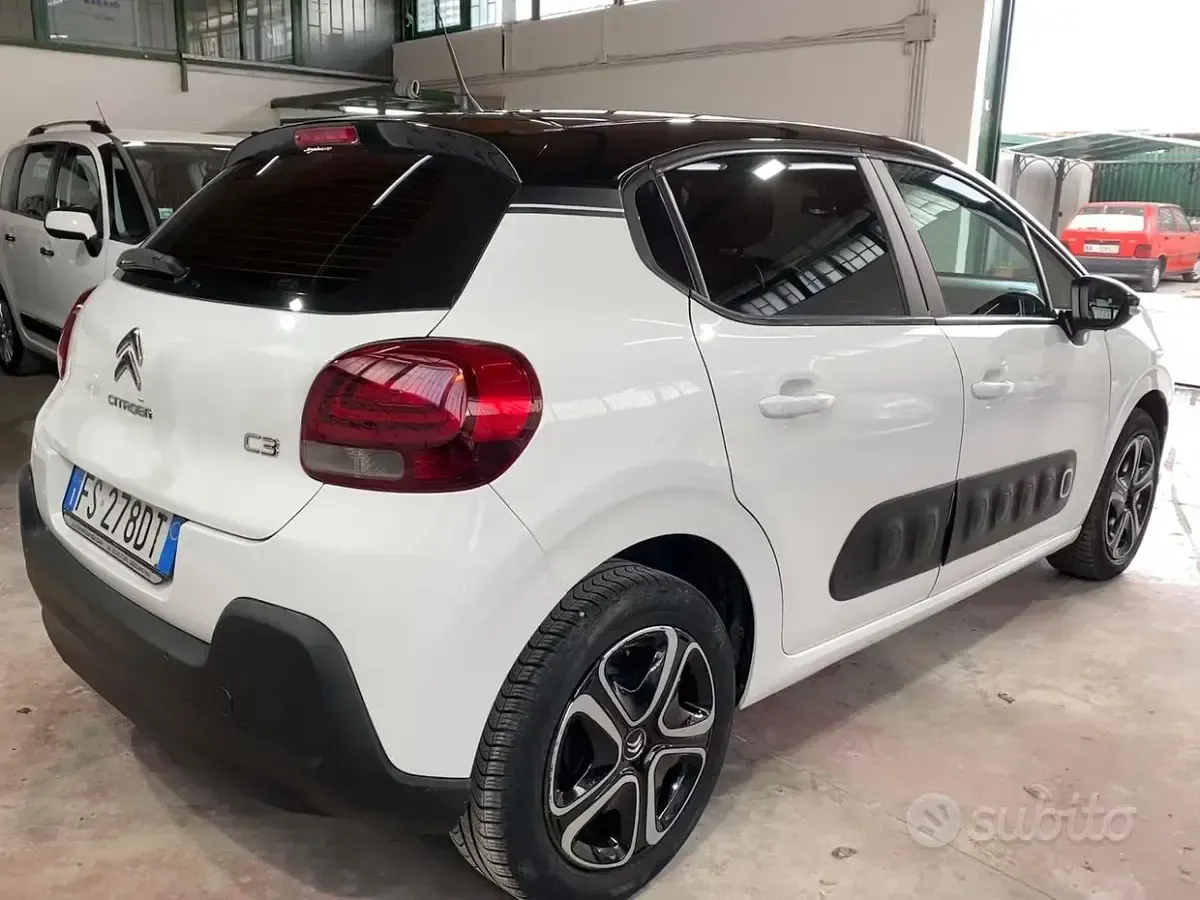 Usata Citroën C3 Shine 75 CV (55 kW) 2018 Bianco Utilitaria