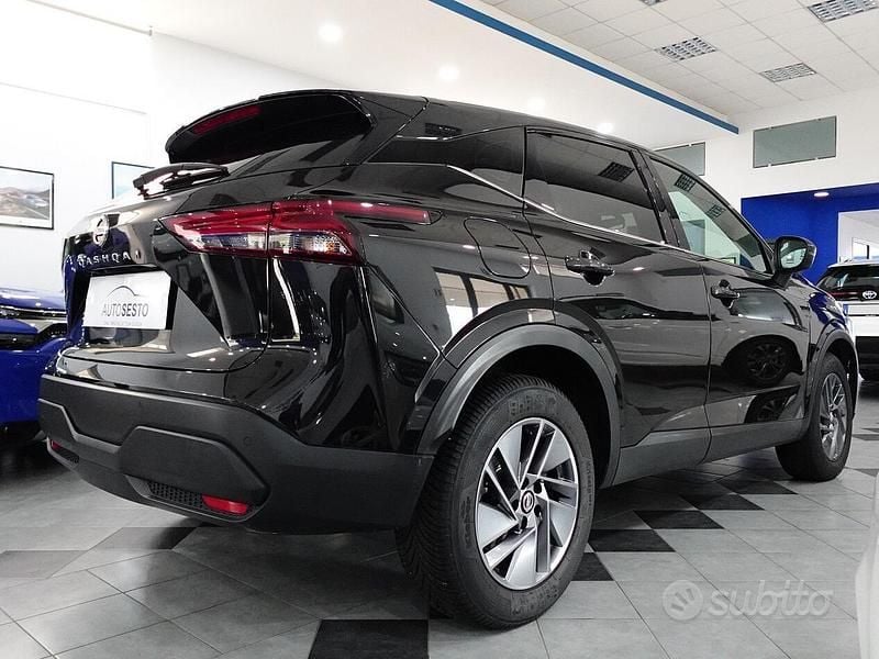 Usata Nissan Qashqai 140 CV (102 kW) 2021 Nero SUV