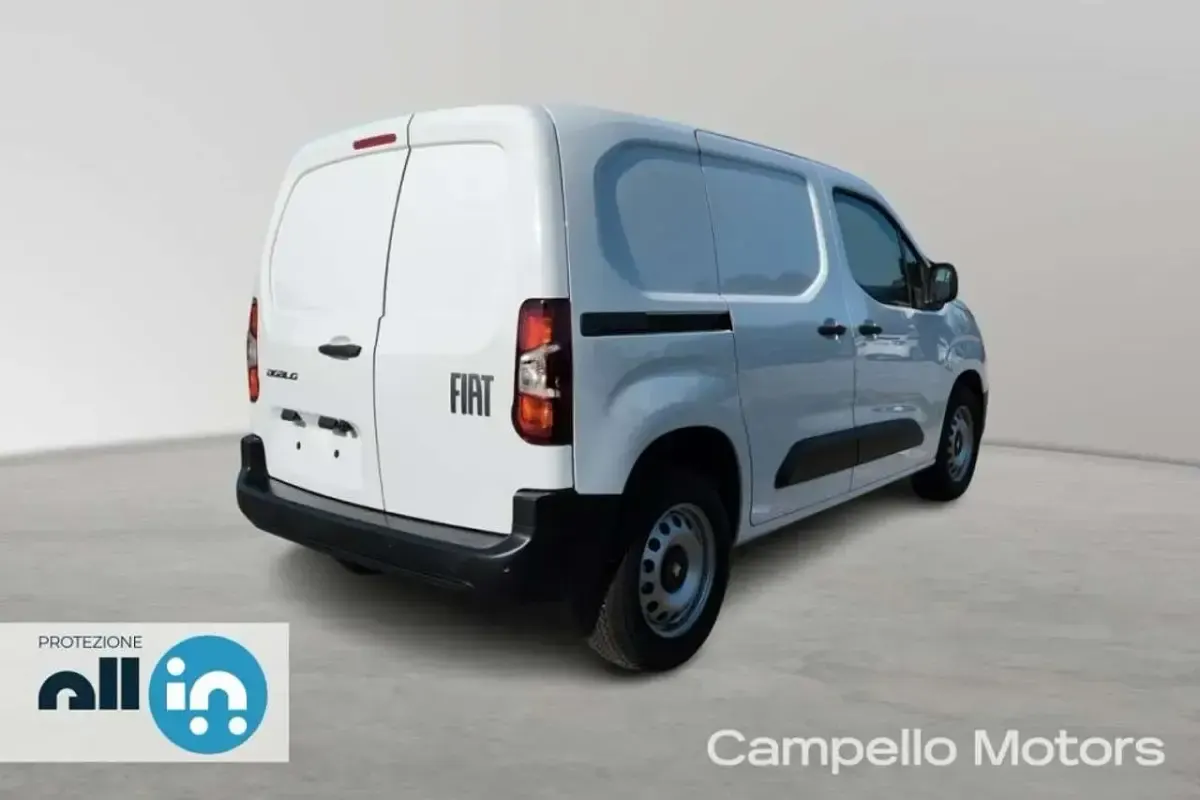 Nuova Fiat Doblò 101 CV (74 kW) 2026 Bianco Monovolume