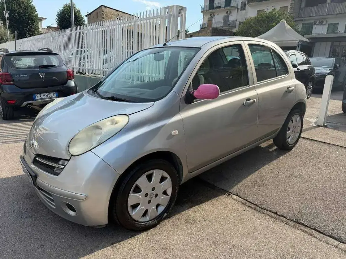 Usata Nissan Micra Acenta 82 CV (60 kW) 2006 Argento Berlina