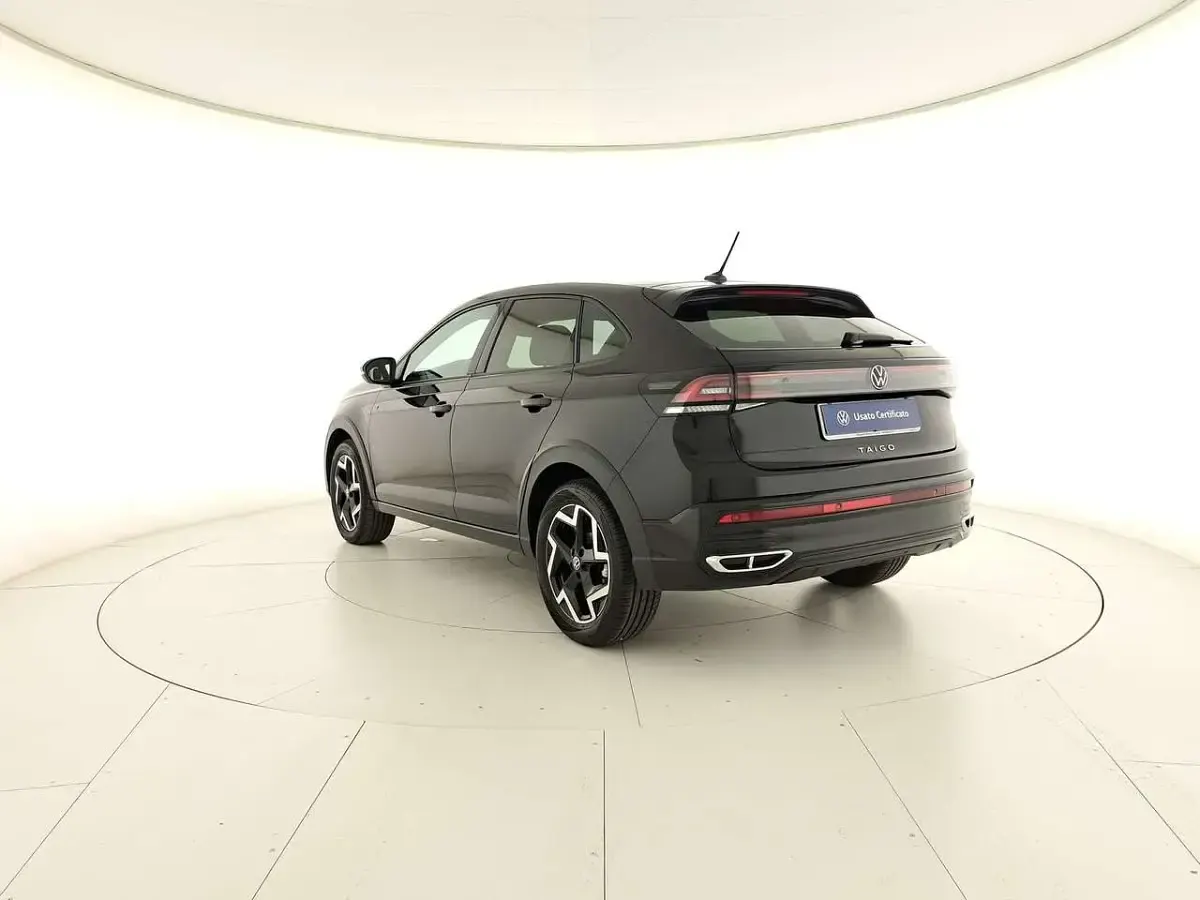 Usata VW Taigo R-line 116 CV (85 kW) 2025 Deep black perlato SUV