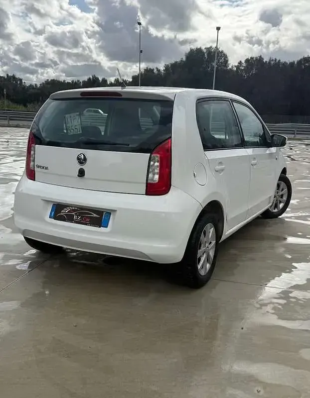 Usata Skoda Citigo Active 75 CV (55 kW) 2014 Utilitaria