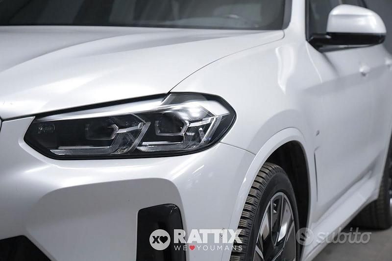 Usata BMW iX3 Impressive 2022 Bianco SUV