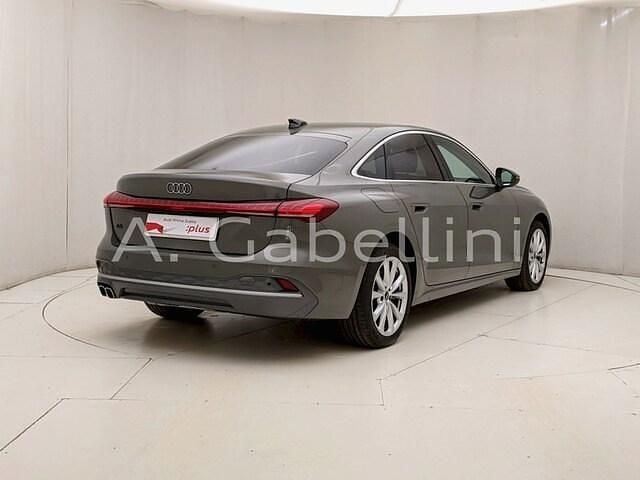 Usata Audi A5 Advanced 204 CV (150 kW) 2025 Arancione Berlina