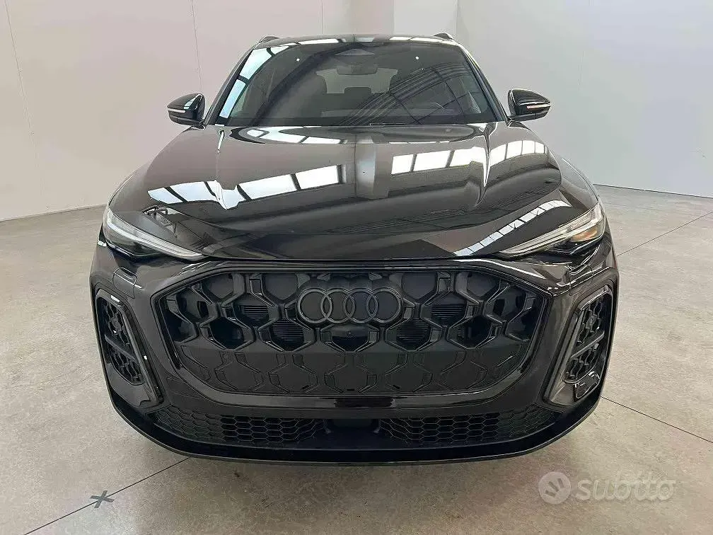 Nuova Audi Q5 S-Line 204 CV (150 kW) 2026 Nero SUV