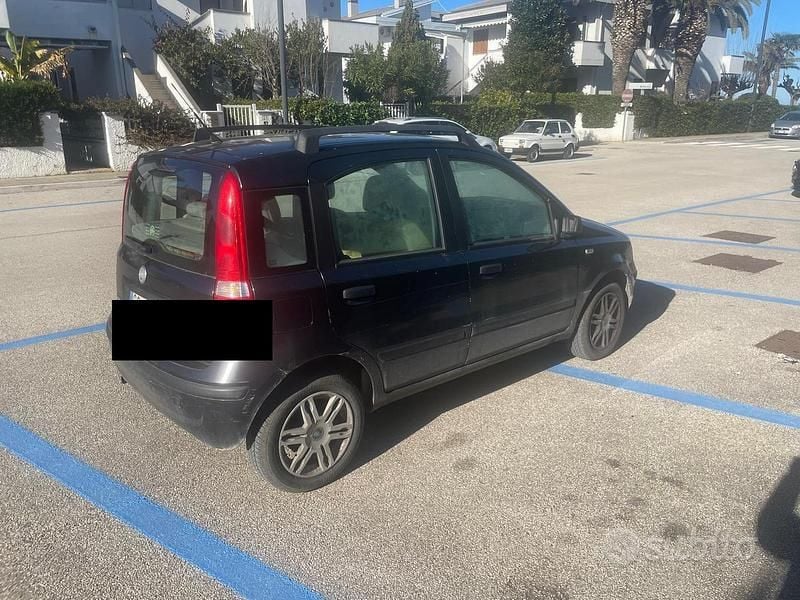Usata Fiat Panda 70 CV (51 kW) 2005 Nero Utilitaria