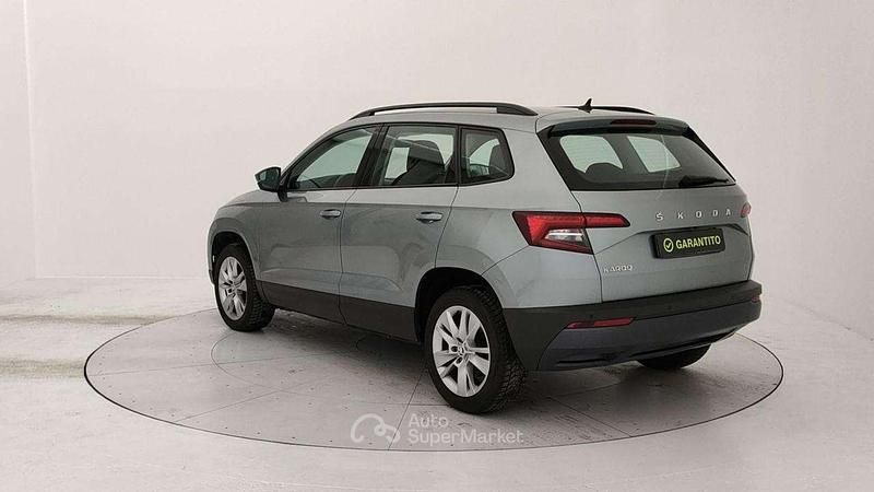 Usata Skoda Karoq Executive 116 CV (85 kW) 2020 Grigio SUV