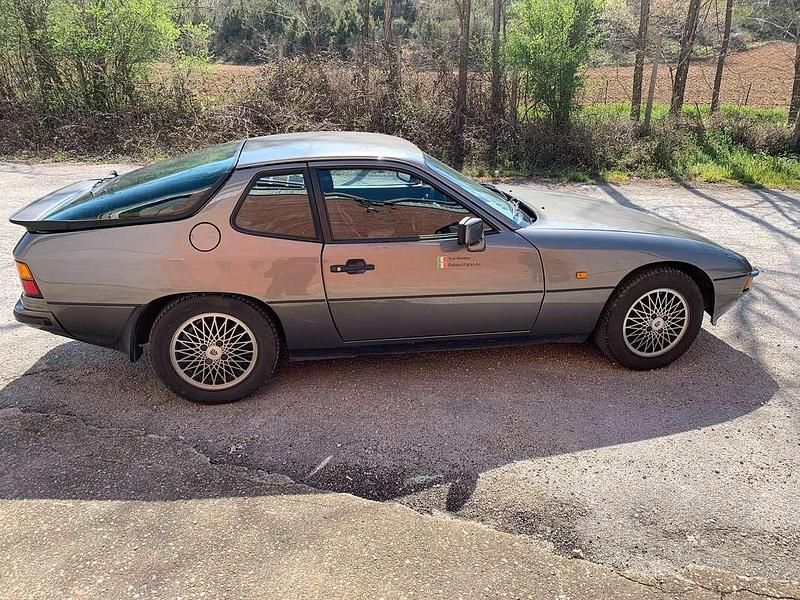 Usata Porsche 924 125 CV (91 kW) 1985 Grigio Coupé
