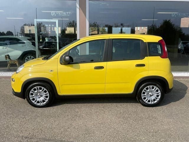 Usata Fiat Panda S 2024 Giallo(met.) Utilitaria