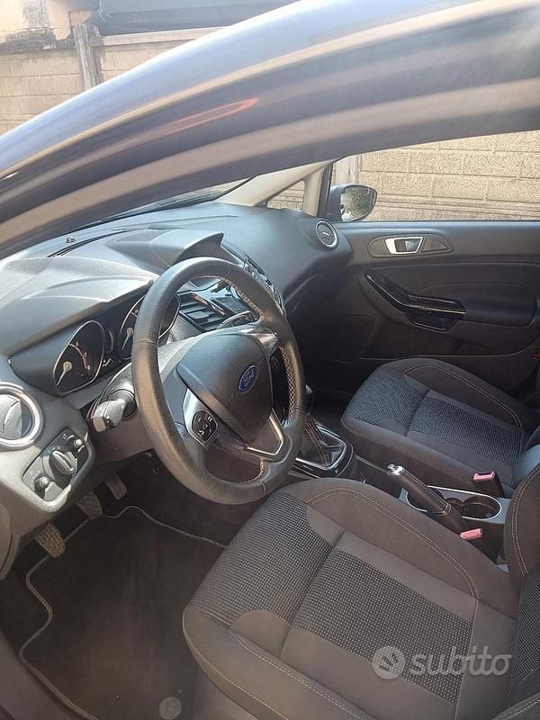 Usata Ford Fiesta Titanium 80 CV (58 kW) 2016 Berlina