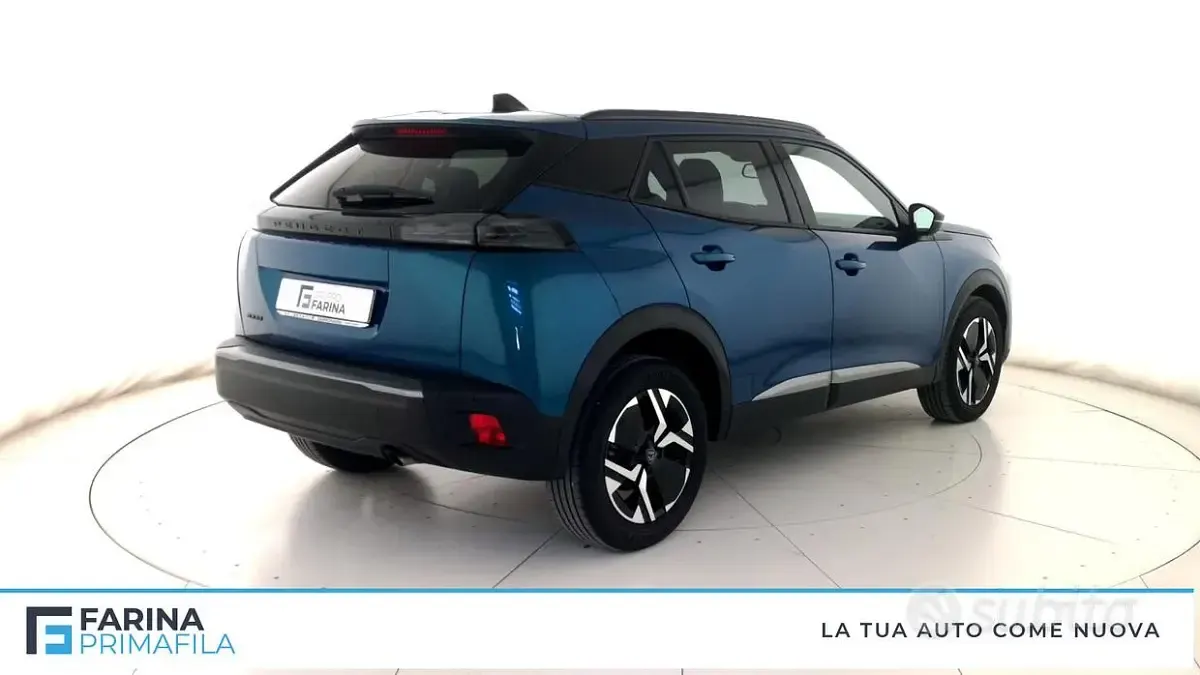 Usata Peugeot 2008 Allure 101 CV (74 kW) 2025 Blu SUV