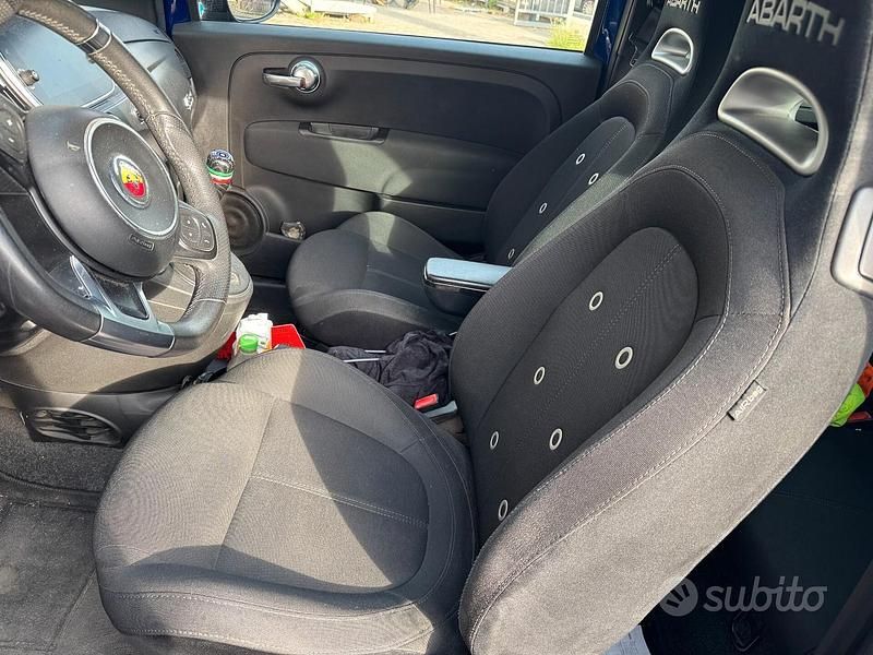 Usata Abarth 595 Pista 160 CV (117 kW) 2018 Blu Berlina