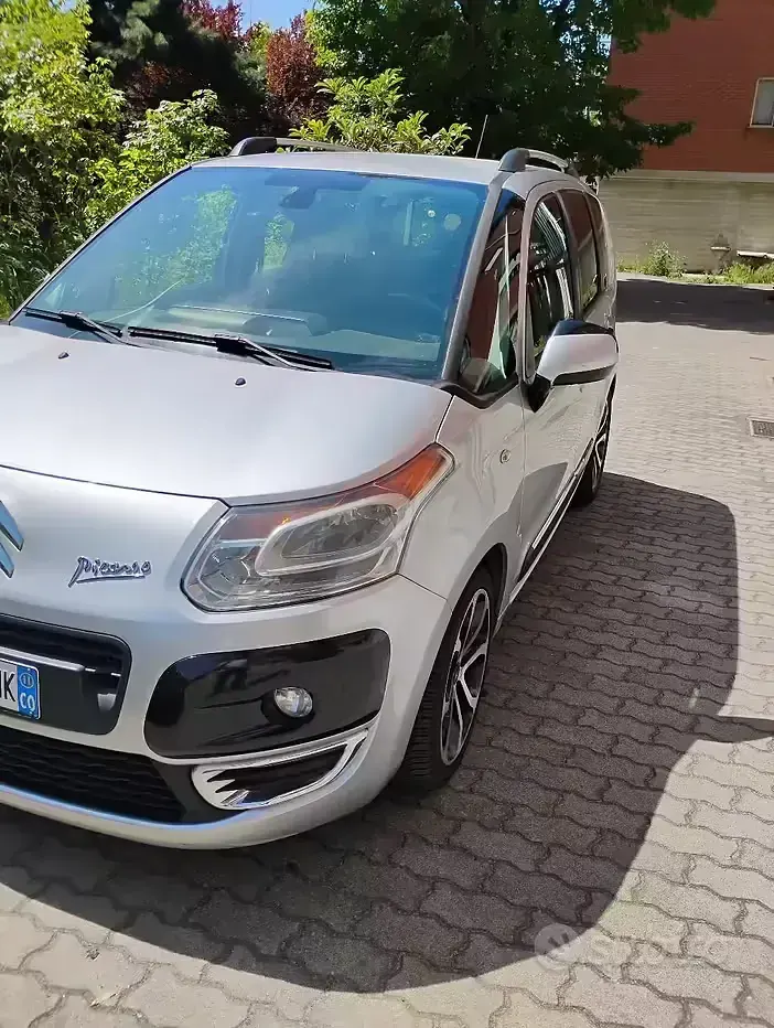 Usata Citroën C3 Picasso 95 CV (69 kW) 2011 Grigio Monovolume