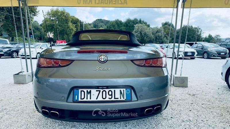 Usata Alfa Romeo Spider Exclusive 200 CV (147 kW) 2007 Argento Cabrio