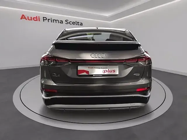 Nuova Audi Q4 Sportback e-tron S-Line 210 kW (286 CV) 2026 Grigio tifone metallizzato SUV