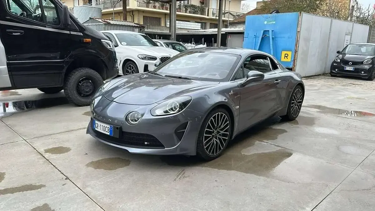 Usata Alpine A110 300 CV (220 kW) 2023 Grigio Coupé