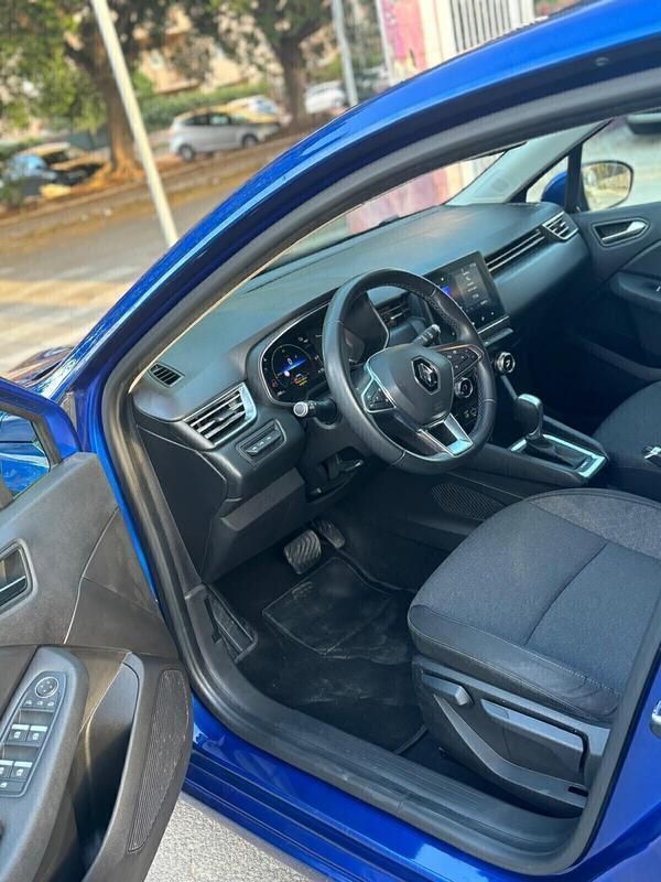 Usata Renault Clio V Zen 91 CV (66 kW) 2021 Blu Berlina