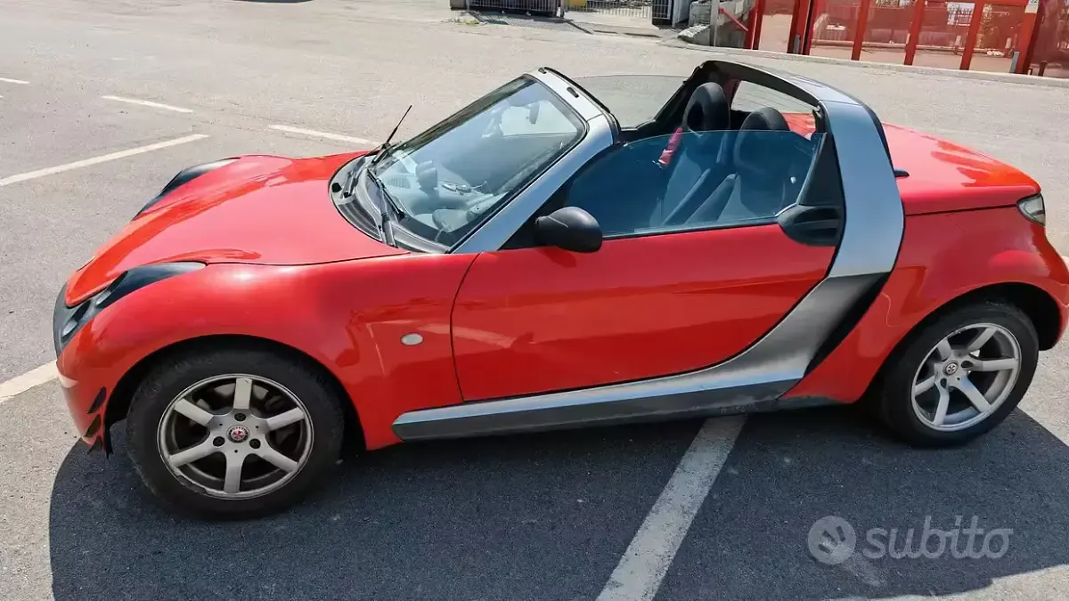 Usata Smart Roadster 82 CV (60 kW) 2004 Rosso Cabrio