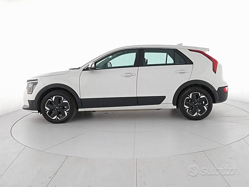 Usata Kia e-Niro 150 kW (204 CV) 2023 Bianco SUV