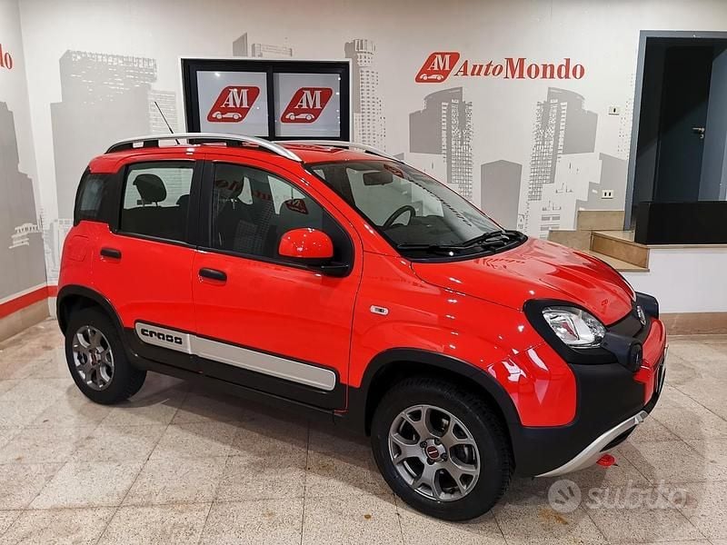 Usata Fiat Panda Cross Cross 85 CV (62 kW) 2019 Rosso Utilitaria