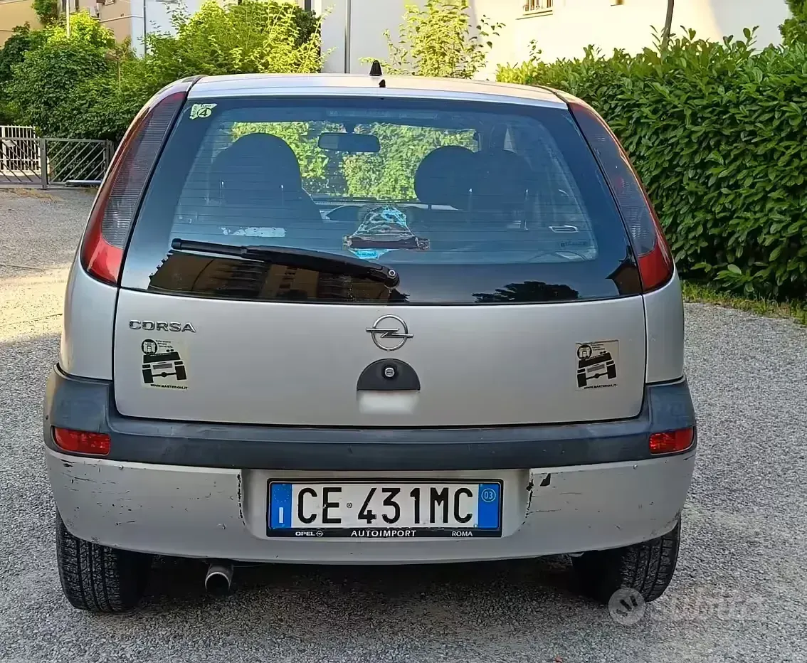 Usata Opel Corsa Club 60 CV (44 kW) 2003 Grigio Utilitaria