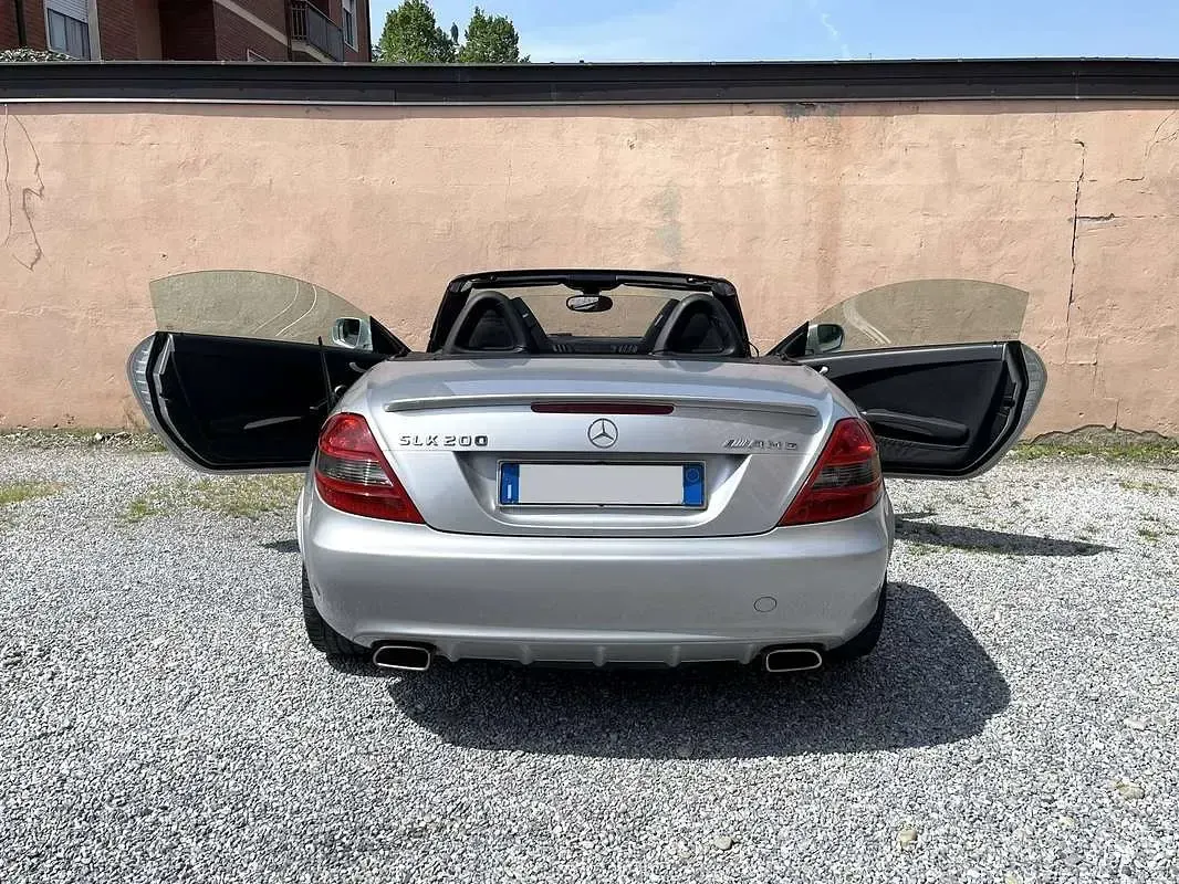 Usata Mercedes SLK200 184 CV (135 kW) 2008 Argento Cabrio