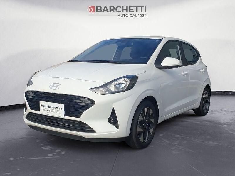 Usata Hyundai i10 67 CV (49 kW) 2023 Verde Utilitaria