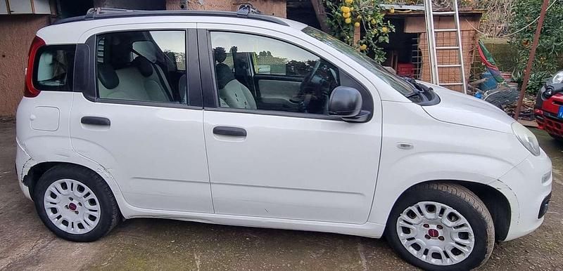 Usata Fiat Panda Dynamic 69 CV (50 kW) 2012 Utilitaria
