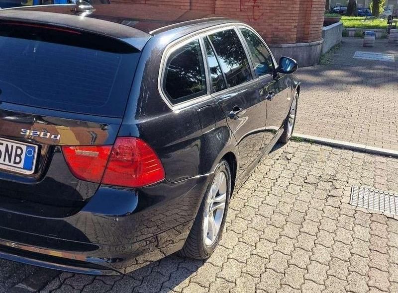 Usata BMW 320 177 CV (130 kW) 2009 Station wagon