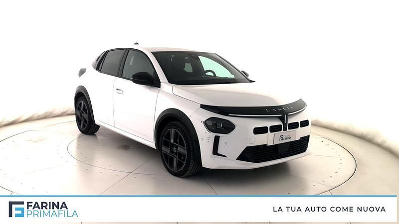 Usata Lancia Ypsilon 100 CV (73 kW) 2025 Bianco Utilitaria