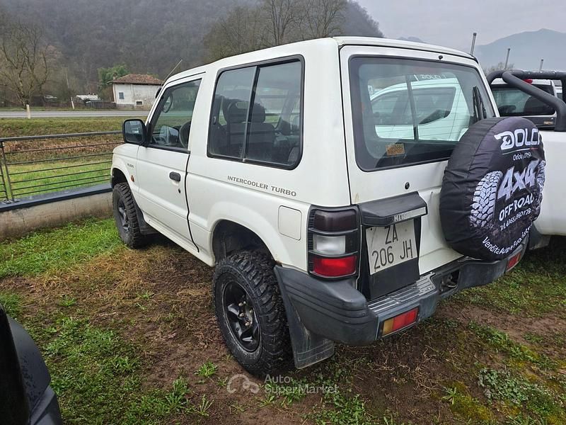 Usata Mitsubishi Pajero 99 CV (72 kW) 1998 SUV