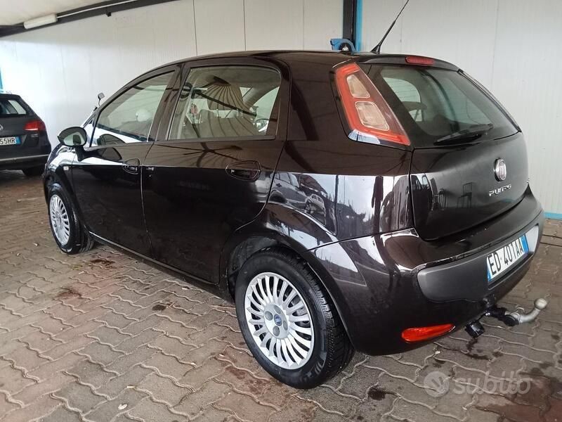 Usata Fiat Punto Evo Dynamic 90 CV (66 kW) 2010 Nero Utilitaria