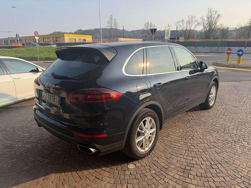 Usata Porsche Cayenne 250 CV (183 kW) 2015 Blu SUV