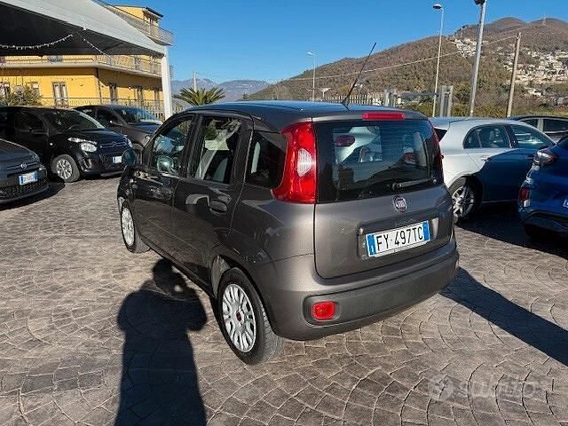 Usata Fiat Panda Easy 69 CV (50 kW) 2019 Grigio Berlina