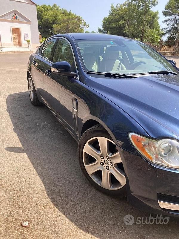 Usata Jaguar XF Luxury 2009 Berlina