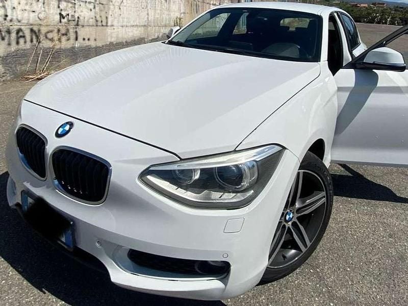 Usata BMW 120 Sport Line 184 CV (135 kW) 2011 Bianco Utilitaria