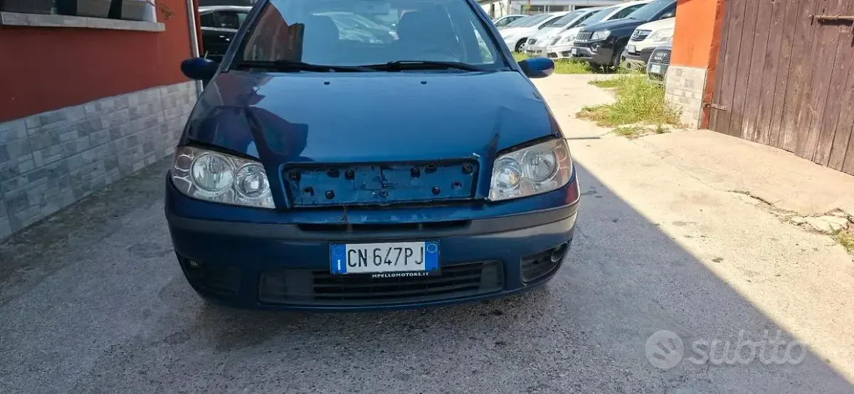 Usata Fiat Punto Dynamic 60 CV (44 kW) 2004 Utilitaria