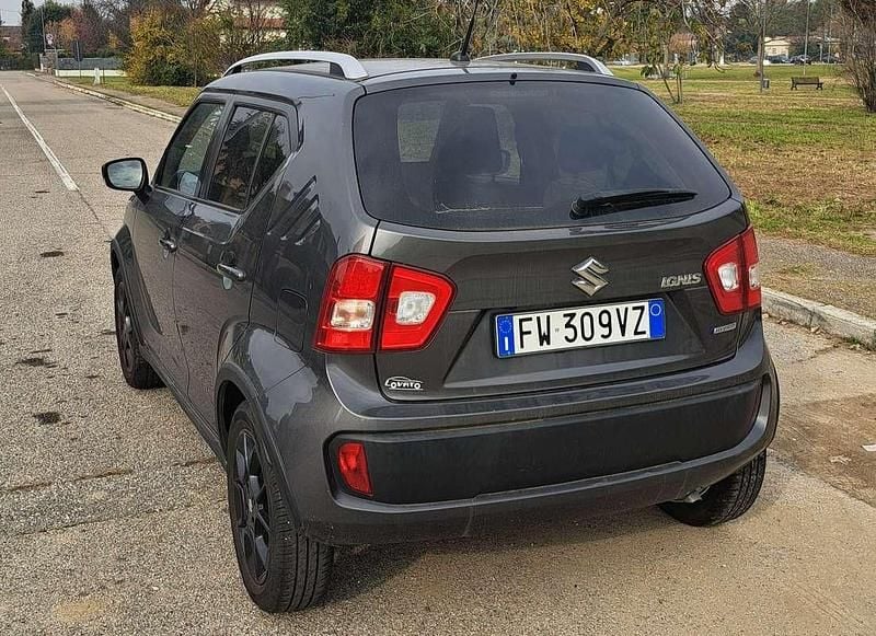 Usata Suzuki Ignis 90 CV (66 kW) 2019 Grigio Utilitaria