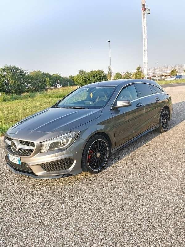 Usata Mercedes CLA220 Shooting Brake Premium 177 CV (130 kW) 2016 Station wagon