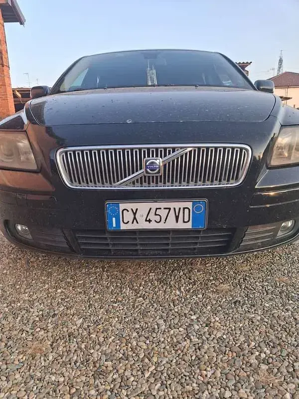 Usata Volvo V50 136 CV (100 kW) 2005 Nero Station wagon