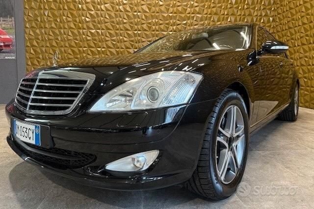 Usata Mercedes S320 235 CV (172 kW) 2007 Nero Berlina