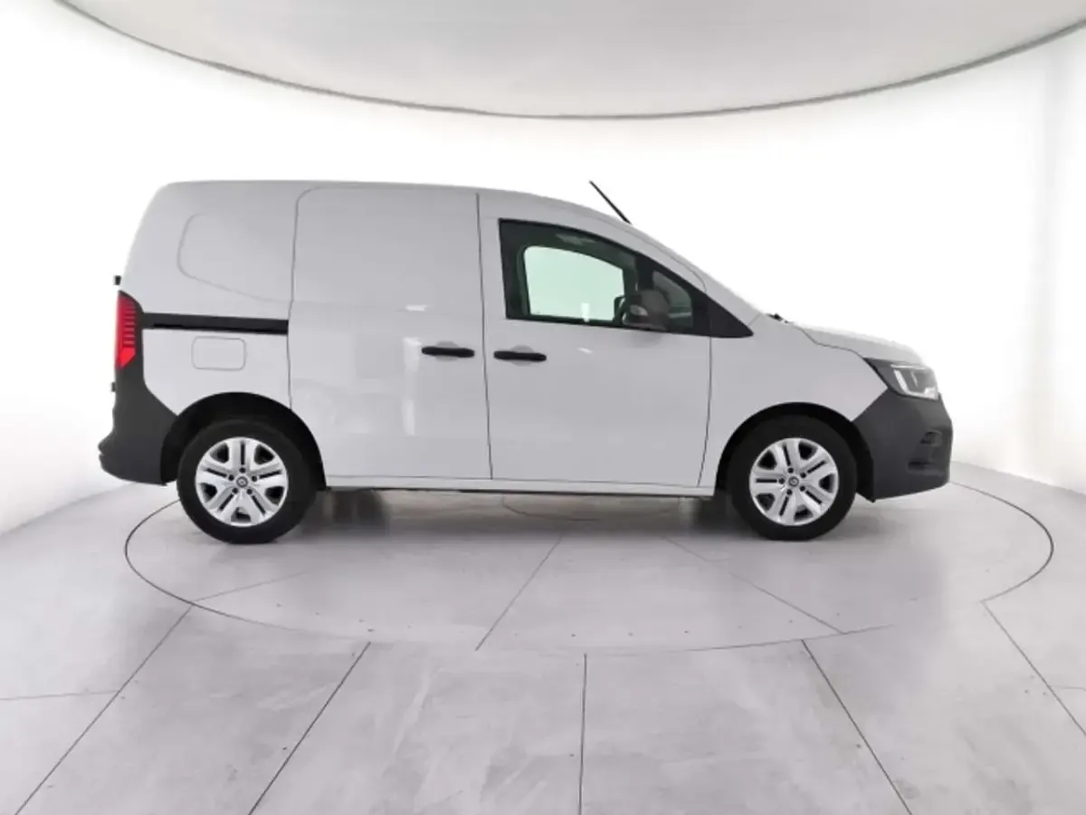Usata Renault Kangoo Edition One 95 CV (69 kW) 2022 Bianco minerale Monovolume